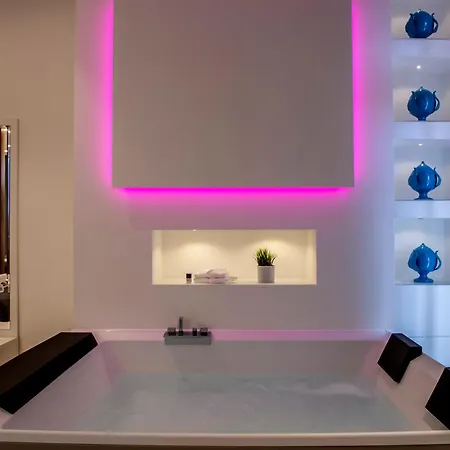 Alipa Suite With Jacuzzi Monopoli Exterior photo