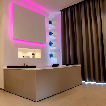 Alipa Suite With Jacuzzi Monopoli Exterior photo