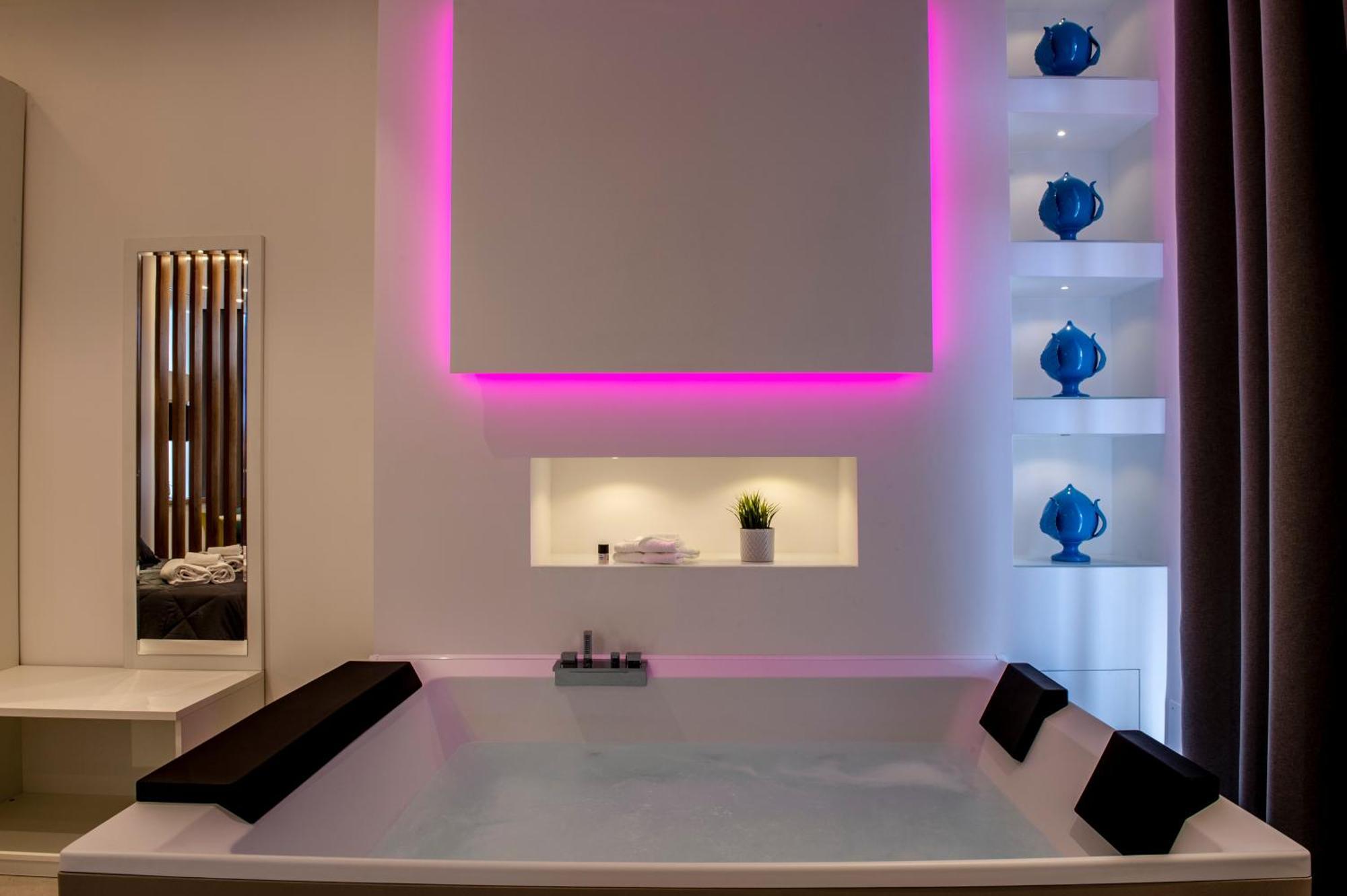 Alipa With Jacuzzi Apartment Monopoli